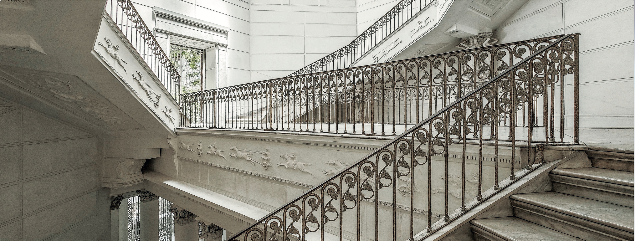 Presentazione del volume “Palazzo Ruffo della Scaletta a Napoli. Storia e contemporaneità”